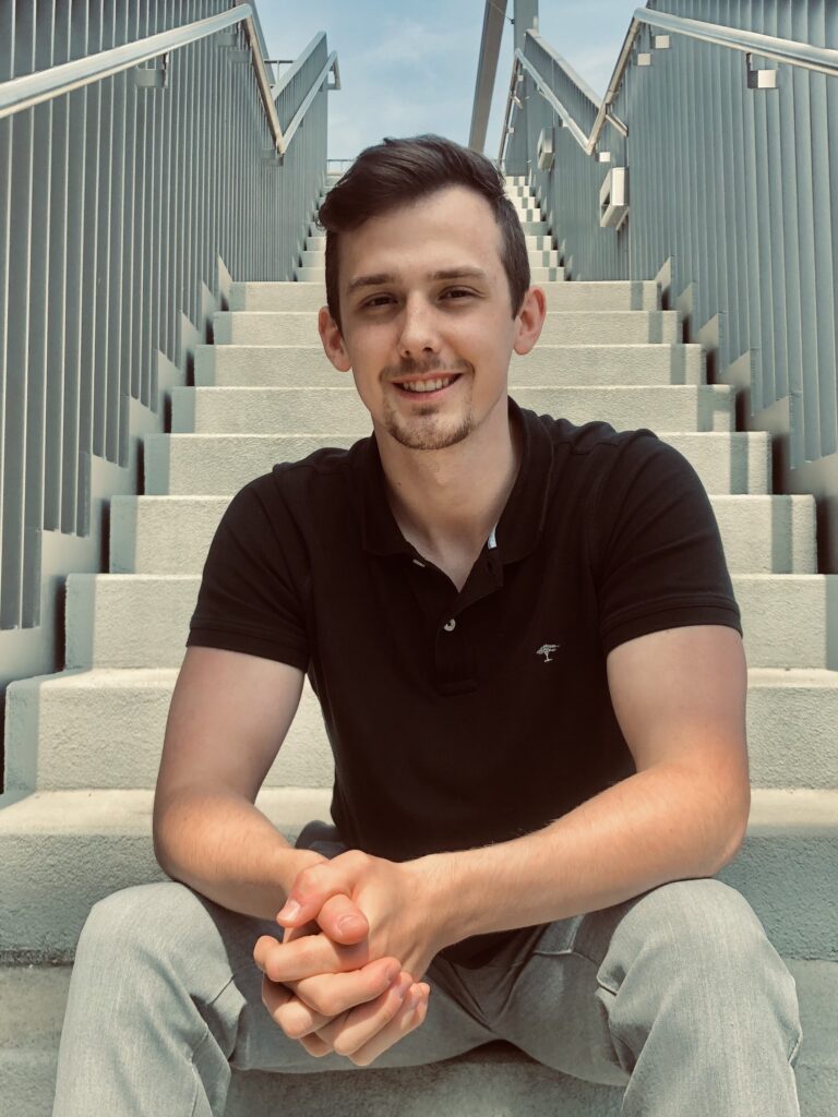 GEO-Experte Philipp Steubelmüller. Experte für Generative Engine Optimization