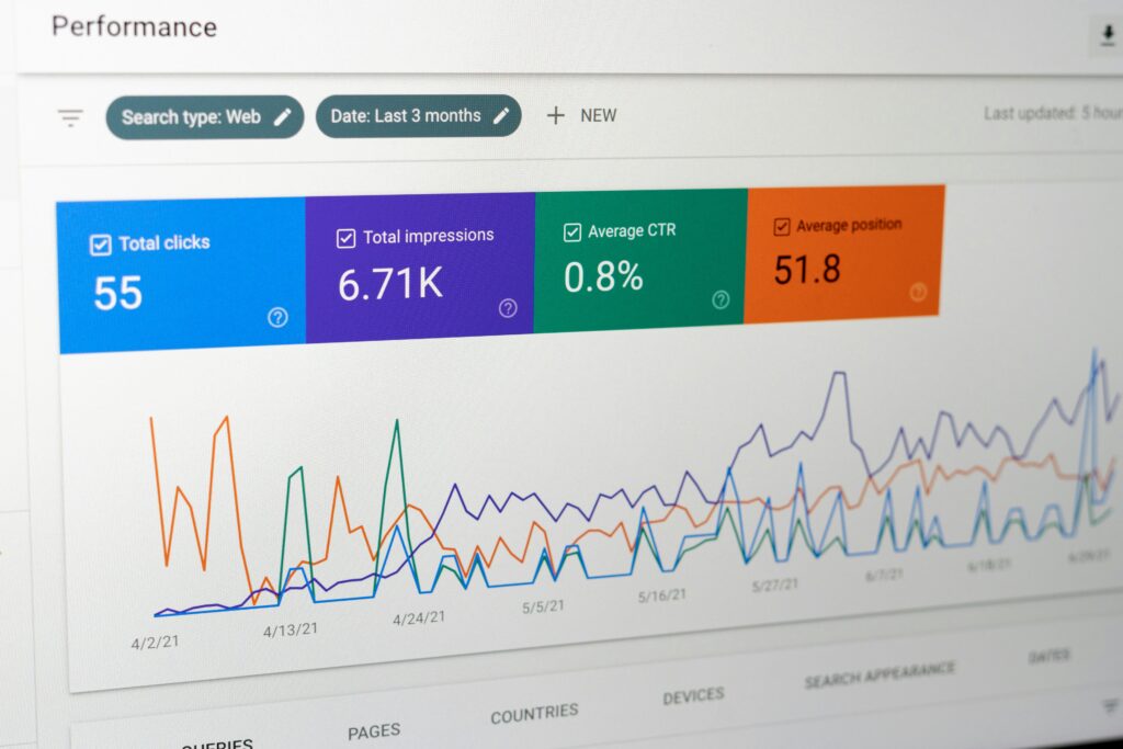 Bild der Google Search Console, das einleitend in das Thema "GEO vs. SEO" sein soll